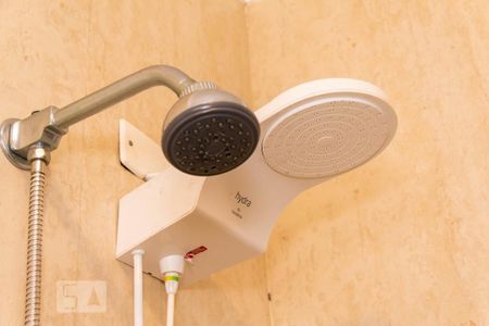 Casa à venda com 250m², 3 quartos e 2 vagasBanheiro