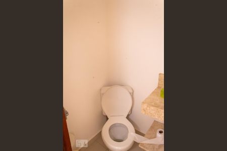 Casa à venda com 250m², 3 quartos e 2 vagasBanheiro Área Gourmet