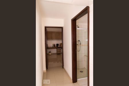 Casa à venda com 250m², 3 quartos e 2 vagasCorredor