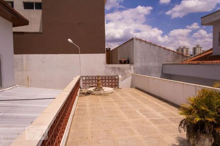 Casa à venda com 250m², 3 quartos e 2 vagasÁrea externa
