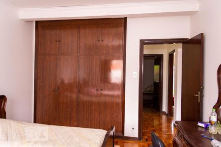 Casa à venda com 250m², 3 quartos e 2 vagasQuarto 2