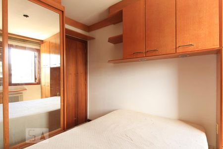 Quarto de apartamento à venda com 1 quarto, 43m² em Menino Deus, Porto Alegre