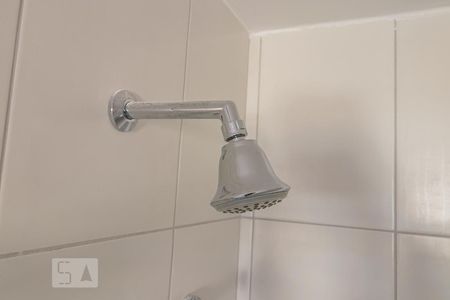 Apartamento à venda com 84m², 2 quartos e 2 vagasDetalhe do Banheiro da Suíte 1