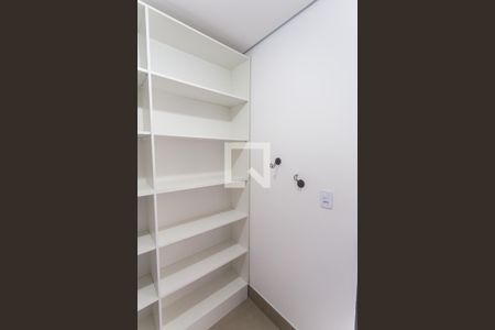 Apartamento à venda com 357m², 4 quartos e 4 vagasDespensa