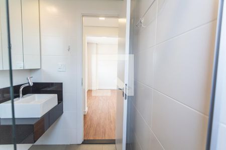 Apartamento à venda com 357m², 4 quartos e 4 vagasBanheiro da Suíte 2