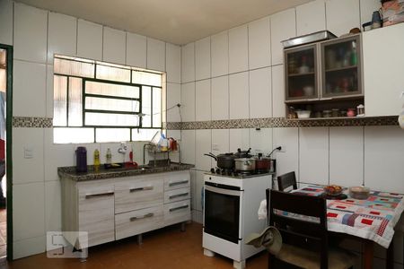 Casa à venda com 87m², 2 quartos e 1 vagaCozinha