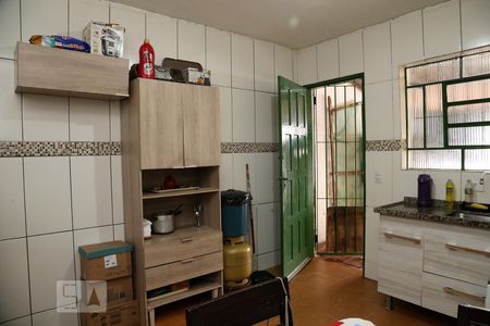 Casa à venda com 87m², 2 quartos e 1 vagaCozinha