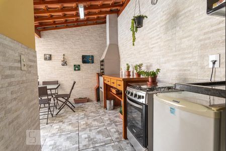 Casa à venda com 83m², 2 quartos e 3 vagasChurrasqueira
