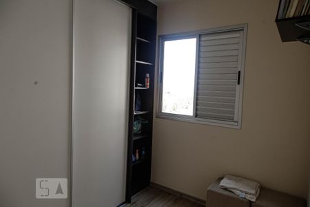 Quarto 1 de apartamento para alugar com 2 quartos, 50m² em Vila Santa Clara, São Paulo