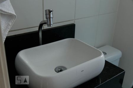 Apartamento para alugar com 50m², 2 quartos e 1 vaga Apartamento para alugar com 50m², 2 quartos e 1 vagaBanheiro