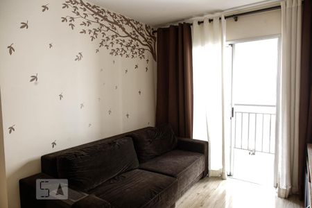 Sala de apartamento para alugar com 2 quartos, 50m² em Vila Santa Clara, São Paulo