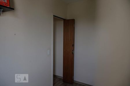 Quarto 1 de apartamento para alugar com 2 quartos, 50m² em Vila Santa Clara, São Paulo