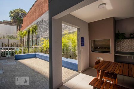 Apartamento à venda com 27m², 1 quarto e sem vagaÁrea Comum - Churrasqueira