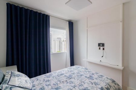 Suíte de apartamento para alugar com 3 quartos, 90m² em Moema, São Paulo