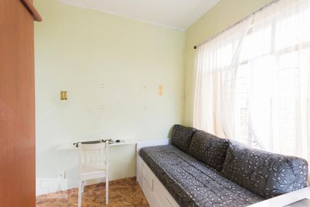 Casa à venda com 320m², 5 quartos e 4 vagas Casa à venda com 320m², 5 quartos e 4 vagasQuarto 4