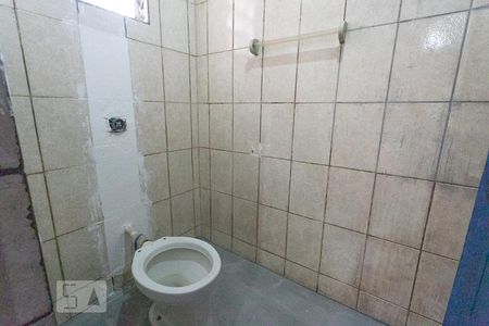 Banheiro  de casa para alugar com 1 quarto, 45m² em Casa Grande, Diadema