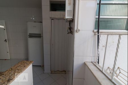 Apartamento à venda com 90m², 3 quartos e sem vaga Apartamento à venda com 90m², 3 quartos e sem vagaÁrea de Serviço