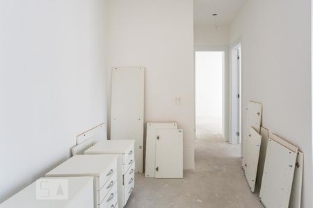 Sala de apartamento à venda com 2 quartos, 57m² em Continental, Osasco