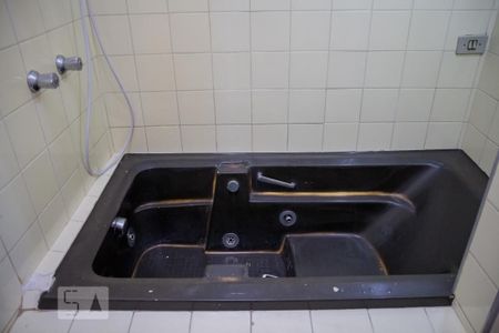 Casa à venda com 145m², 3 quartos e 2 vagasBanheiro do Quarto 1