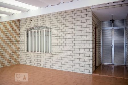 Casa à venda com 145m², 3 quartos e 2 vagasGaragem