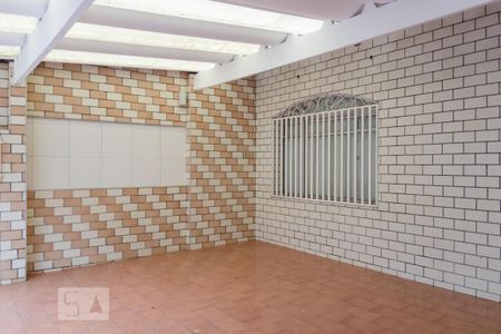 Casa à venda com 145m², 3 quartos e 2 vagasGaragem