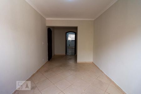 Casa à venda com 330m², 5 quartos e 6 vagasQuarto 3 - Suíte