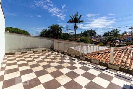 Casa à venda com 330m², 5 quartos e 6 vagasVaranda Churrasqueira