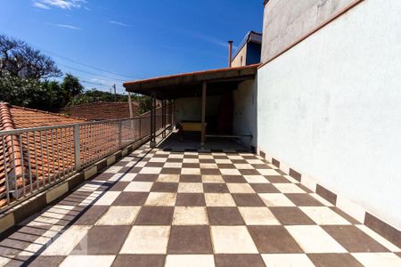 Casa à venda com 330m², 5 quartos e 6 vagasVaranda Churrasqueira
