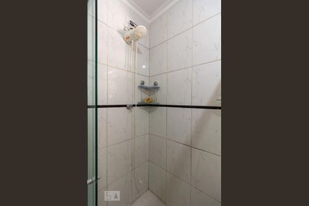 Casa à venda com 330m², 5 quartos e 6 vagasBanheiro Suíte 3