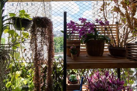 Sacada de apartamento à venda com 2 quartos, 52m² em Umarizal, São Paulo