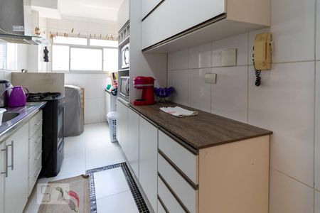 Apartamento à venda com 52m², 2 quartos e 1 vagaCozinha