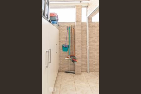 Casa para alugar com 112m², 3 quartos e 2 vagas Casa para alugar com 112m², 3 quartos e 2 vagasÁrea de Serviço