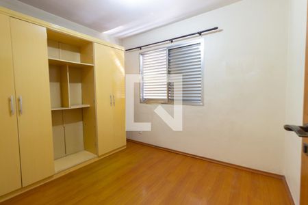 Quarto 1 de apartamento à venda com 2 quartos, 68m² em Jardim Umuarama, São Paulo