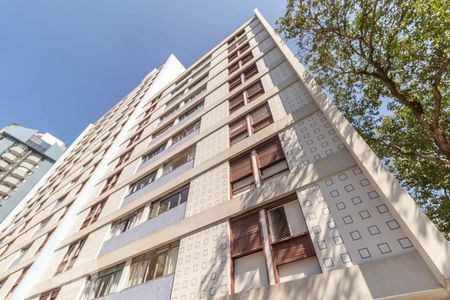 Apartamento para alugar com 83m², 2 quartos e 1 vagaFachada
