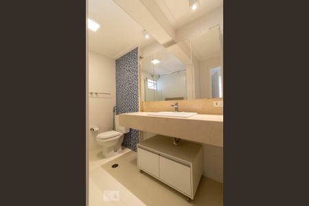 Apartamento para alugar com 83m², 2 quartos e 1 vagaBanheiro da suíte