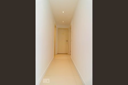 Apartamento para alugar com 83m², 2 quartos e 1 vagaCorredor