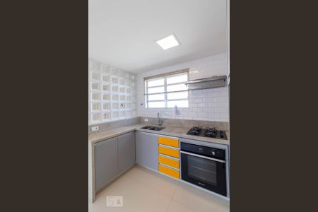 Apartamento para alugar com 83m², 2 quartos e 1 vagaCozinha