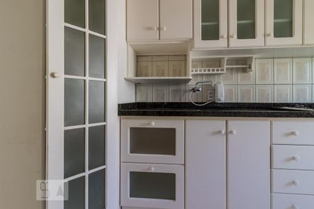Apartamento à venda com 55m², 2 quartos e 1 vaga Apartamento à venda com 55m², 2 quartos e 1 vagaCozinha