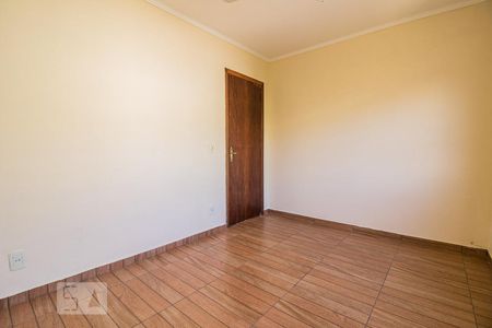 Dormitório de apartamento à venda com 2 quartos, 55m² em Santo Antônio, Porto Alegre