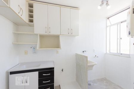 Apartamento à venda com 60m², 2 quartos e 1 vagaCozinha e Área de Serviço