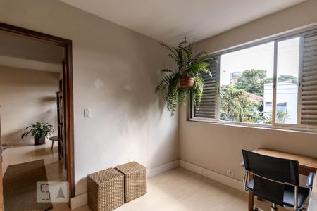 quarto 1 de apartamento para alugar com 2 quartos, 70m² em Indianópolis, São Paulo