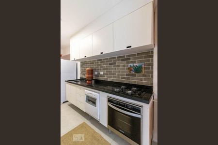 Apartamento para alugar com 70m², 2 quartos e sem vaga Apartamento para alugar com 70m², 2 quartos e sem vagacozinha