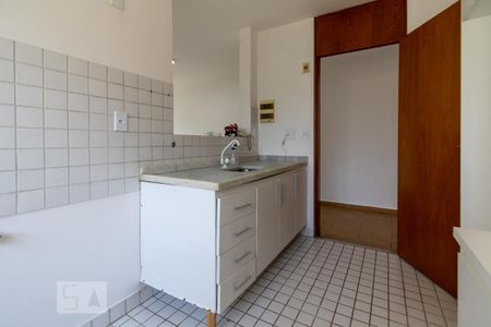 Apartamento à venda com 74m², 3 quartos e 2 vagas Apartamento à venda com 74m², 3 quartos e 2 vagasCozinha