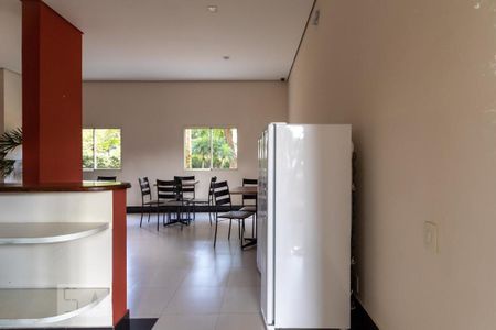 Apartamento à venda com 74m², 3 quartos e 2 vagas Apartamento à venda com 74m², 3 quartos e 2 vagasÁrea comum - Salão de festas