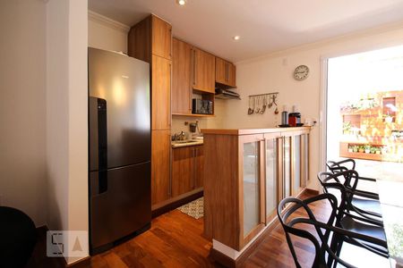 Casa à venda com 150m², 3 quartos e 1 vaga Casa à venda com 150m², 3 quartos e 1 vagaCozinha