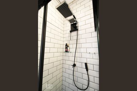 Casa à venda com 150m², 3 quartos e 1 vaga Casa à venda com 150m², 3 quartos e 1 vagaBanheiro de Serviço