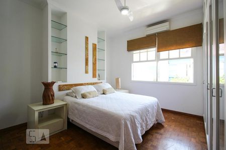 Quarto 1 de casa à venda com 3 quartos, 150m² em Vila Nova Conceição, São Paulo