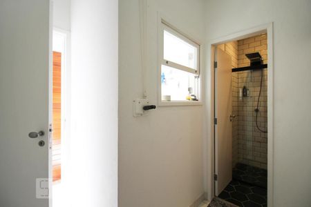 Casa à venda com 150m², 3 quartos e 1 vaga Casa à venda com 150m², 3 quartos e 1 vagaQuarto de Serviço