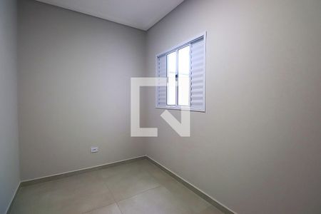 Quarto 2 de apartamento para alugar com 2 quartos, 56m² em Jardim Santo Alberto, Santo André