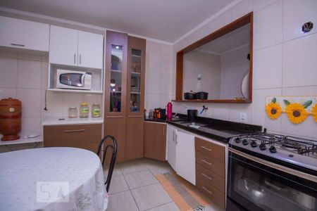 Casa à venda com 380m², 3 quartos e 3 vagasCozinha